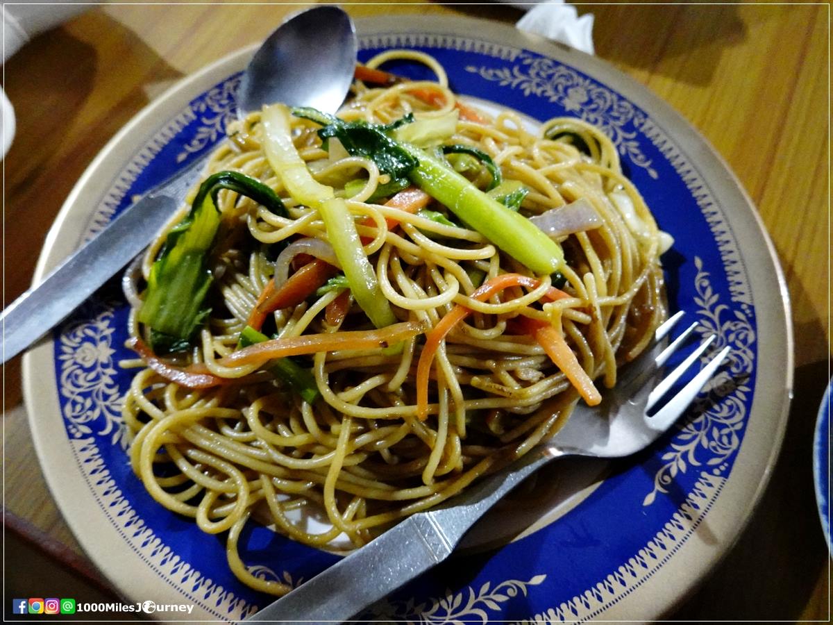 Veg fried noodle